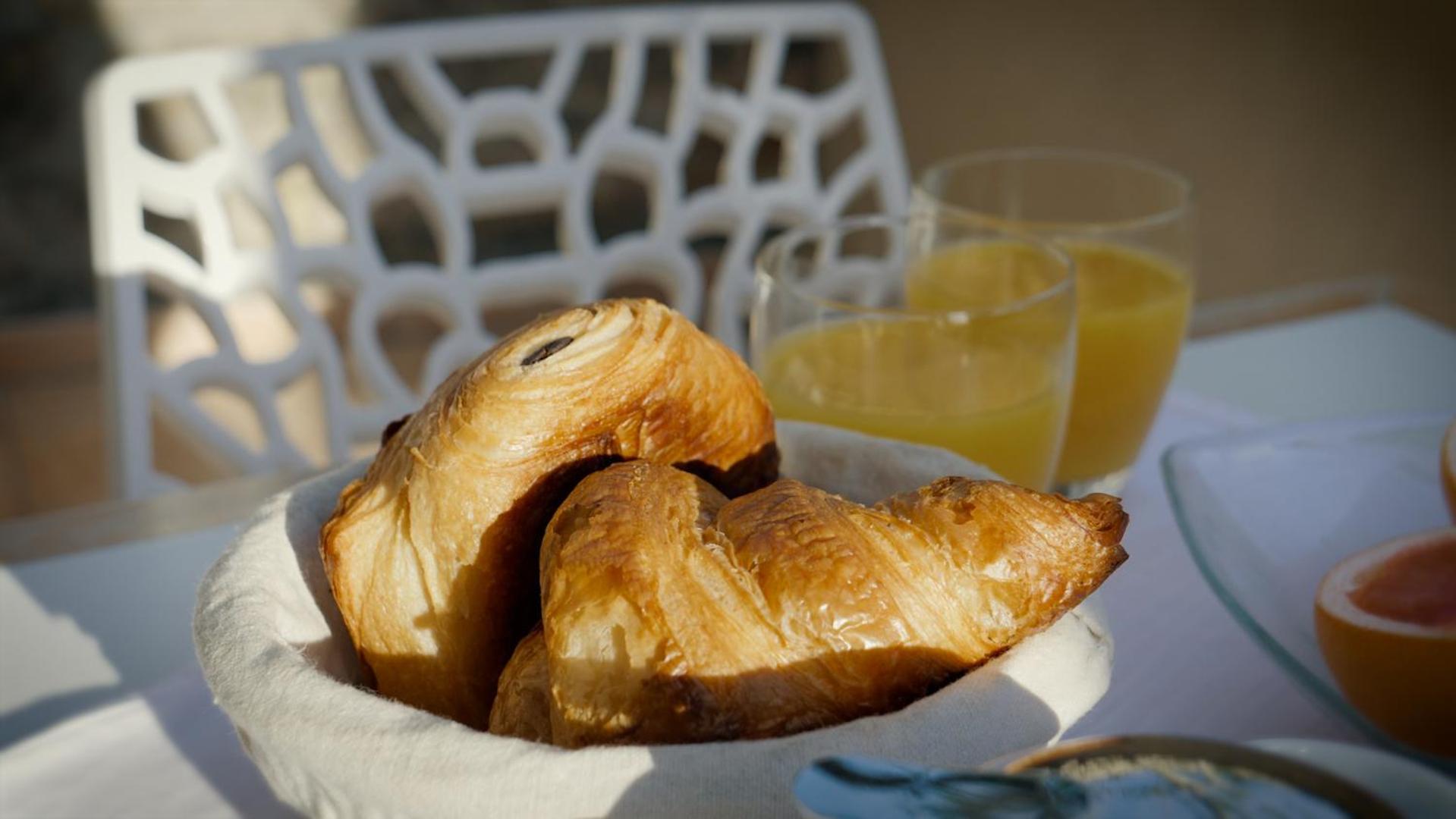 Montclus  Hotel Restaurant Clos Des Sullys מראה חיצוני תמונה